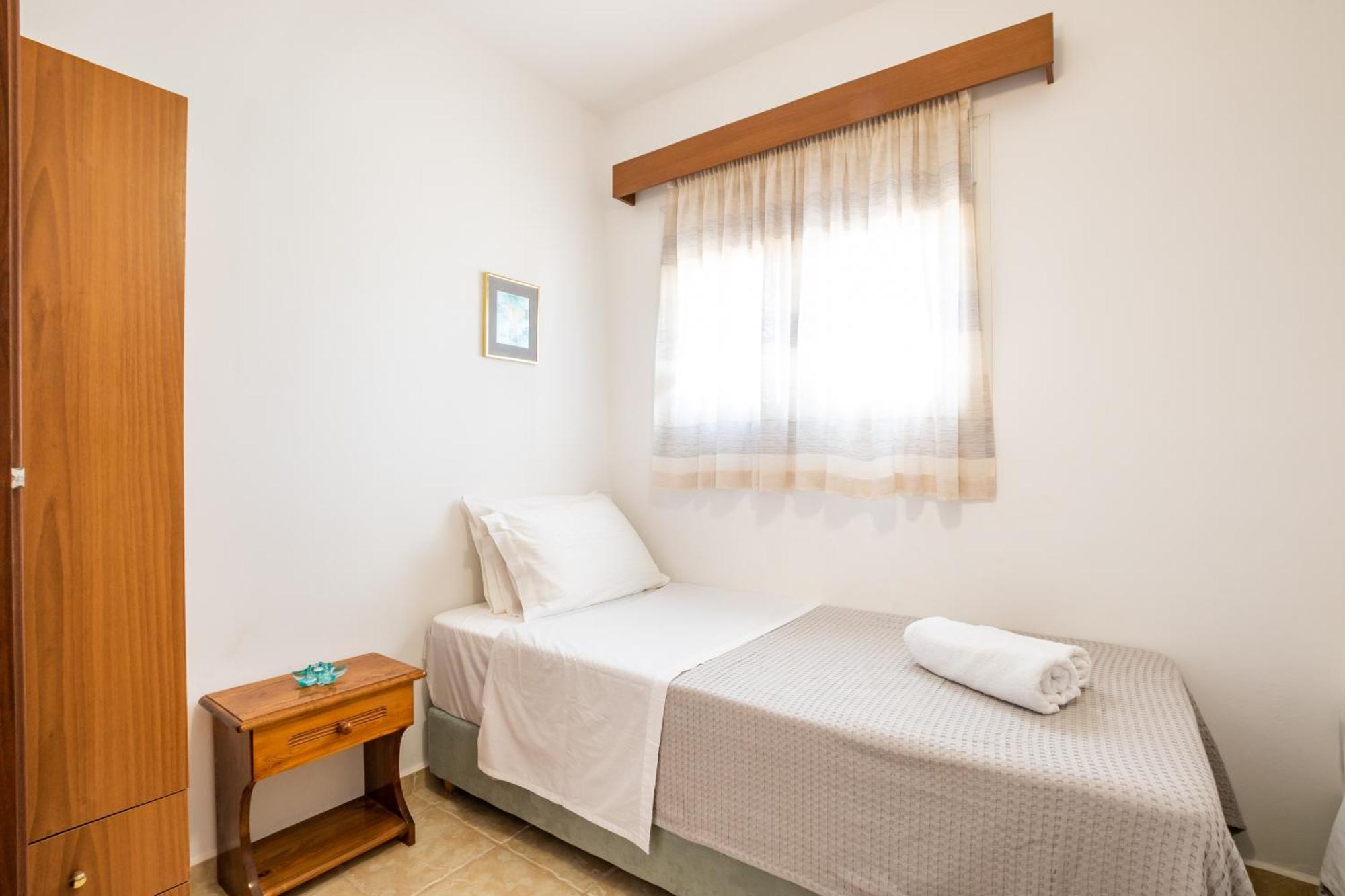 Venetia'S Garden Apartment Lefkos  ภายนอก รูปภาพ