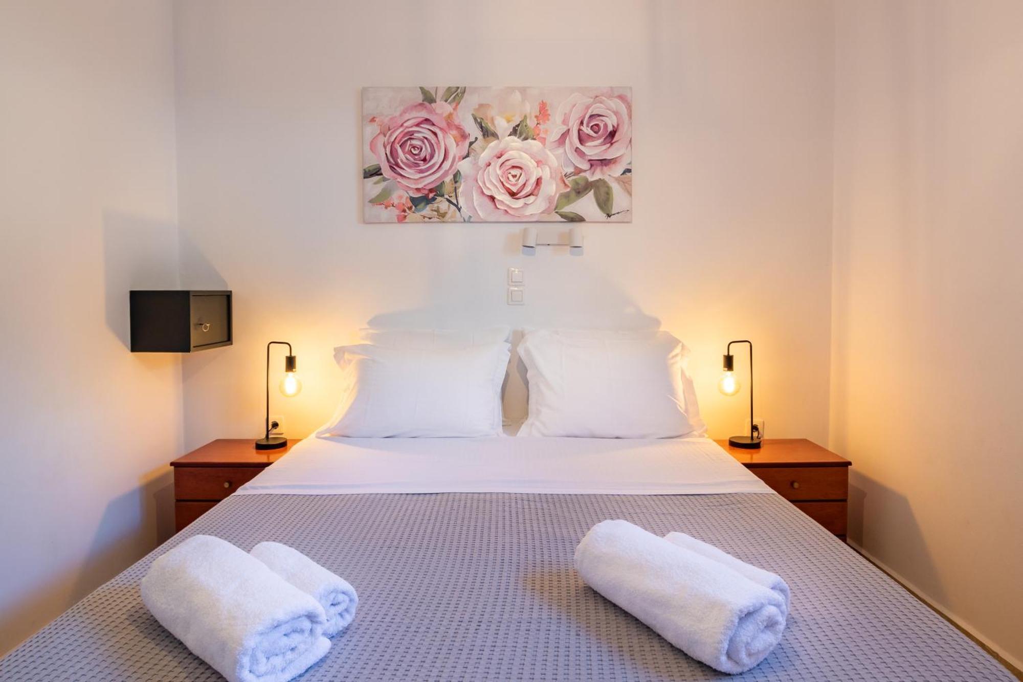 Venetia'S Garden Apartment Lefkos  ภายนอก รูปภาพ